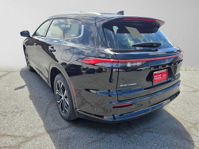 2026 Toyota Toyota Crown Signia XLE