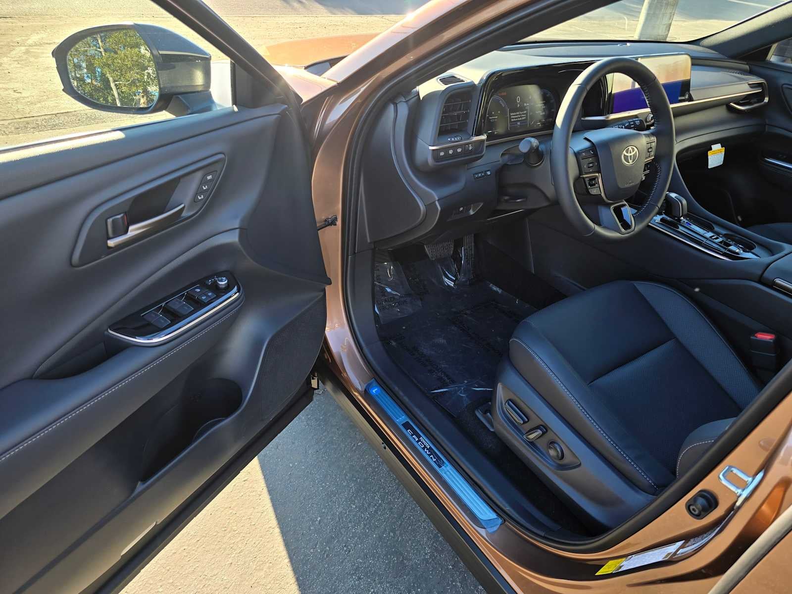 2025 Toyota Toyota Crown Signia XLE