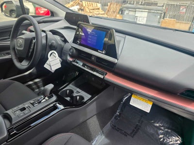 2026 Toyota Prius Plug-in Hybrid SE