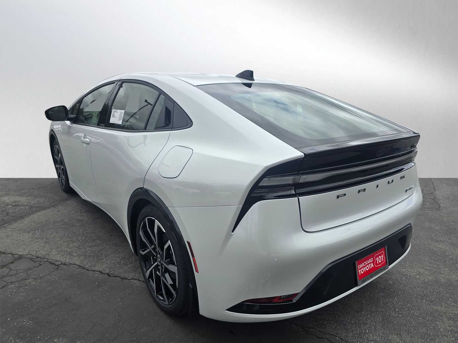 2026 Toyota Prius Plug-in Hybrid XSE