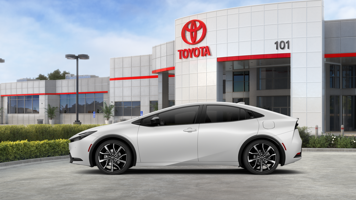 2026 Toyota Prius Plug-in Hybrid XSE