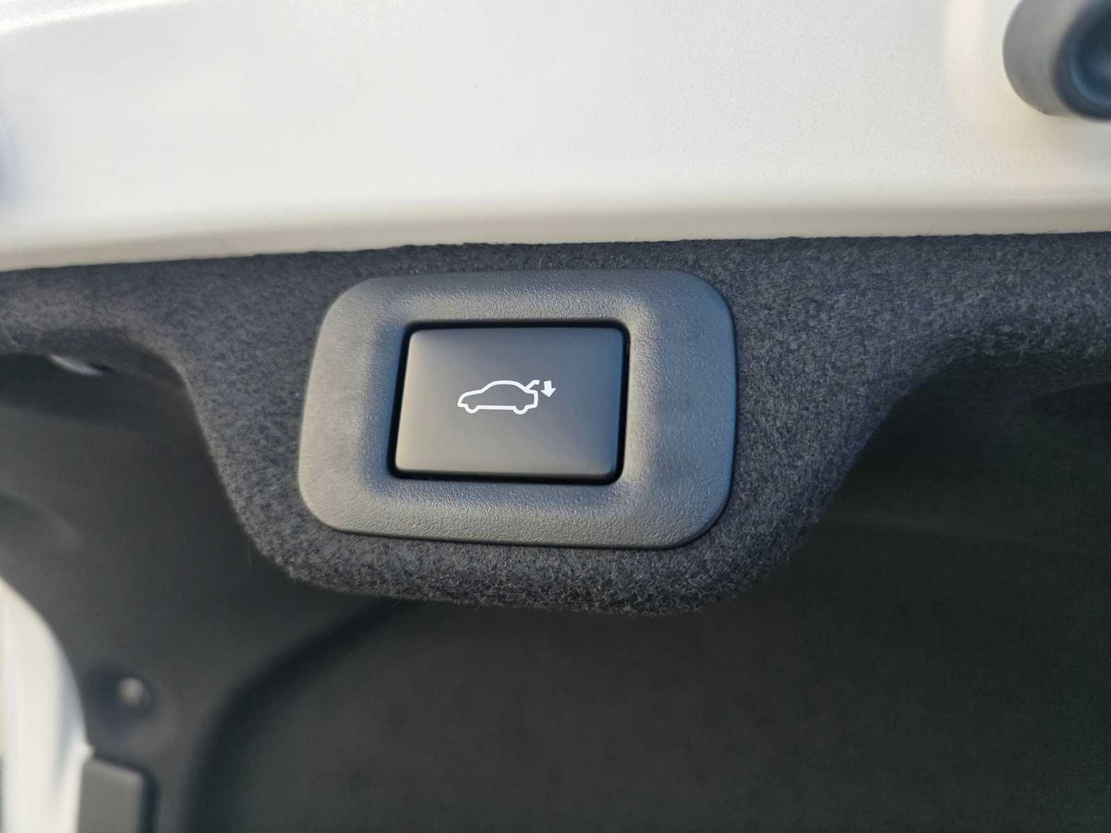 2026 Toyota Toyota Crown Platinum