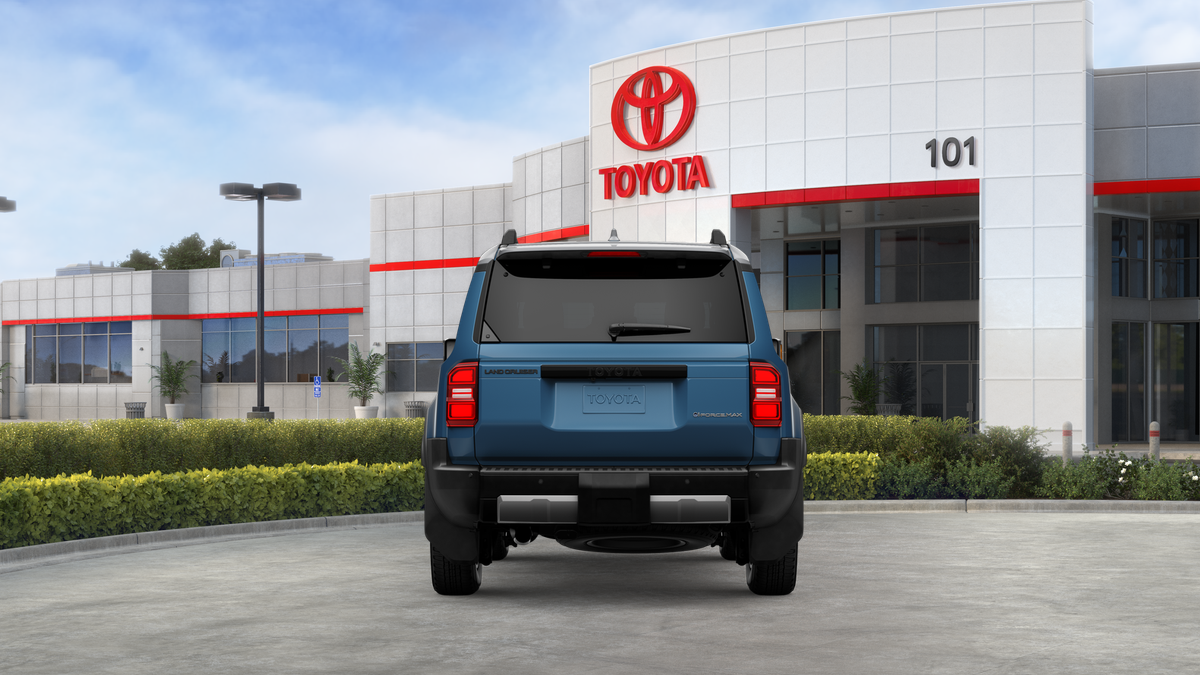 2027 Toyota Land Cruiser Base