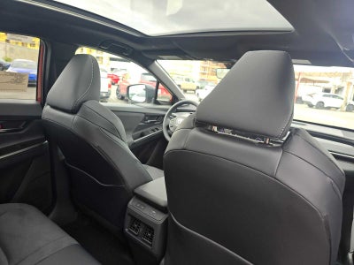 2026 Toyota C-HR XSE