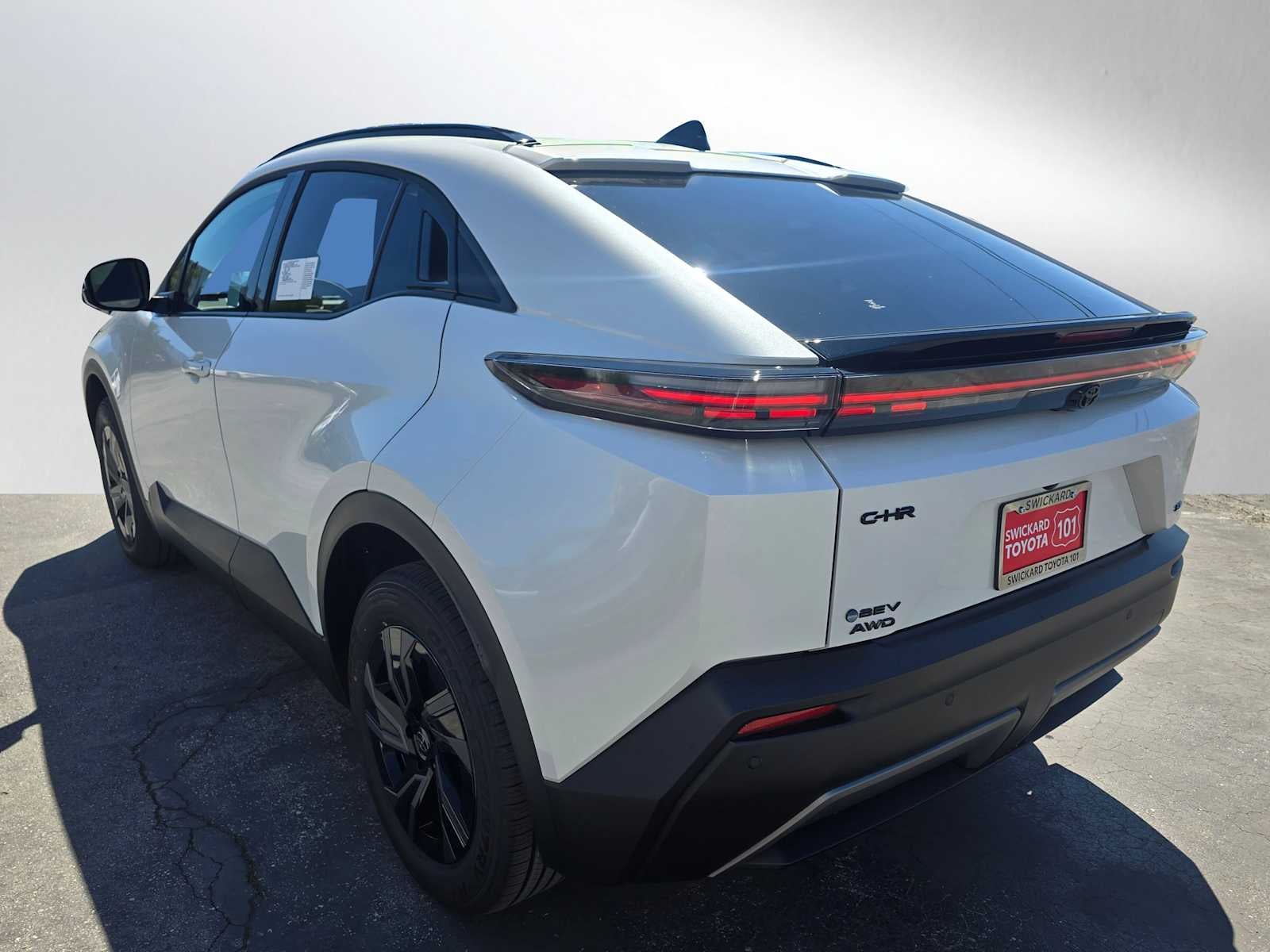 2026 Toyota C-HR SE