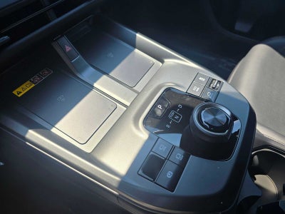 2026 Toyota bZ Woodland Base