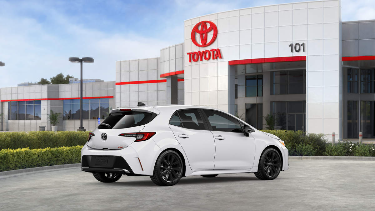 2026 Toyota Corolla Hatchback XSE