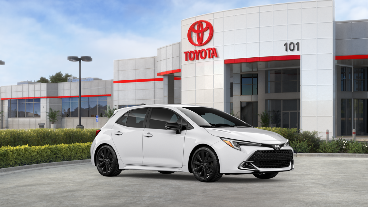 2026 Toyota Corolla Hatchback XSE
