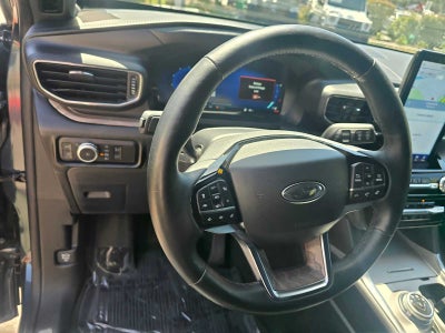 2023 Ford Explorer Platinum