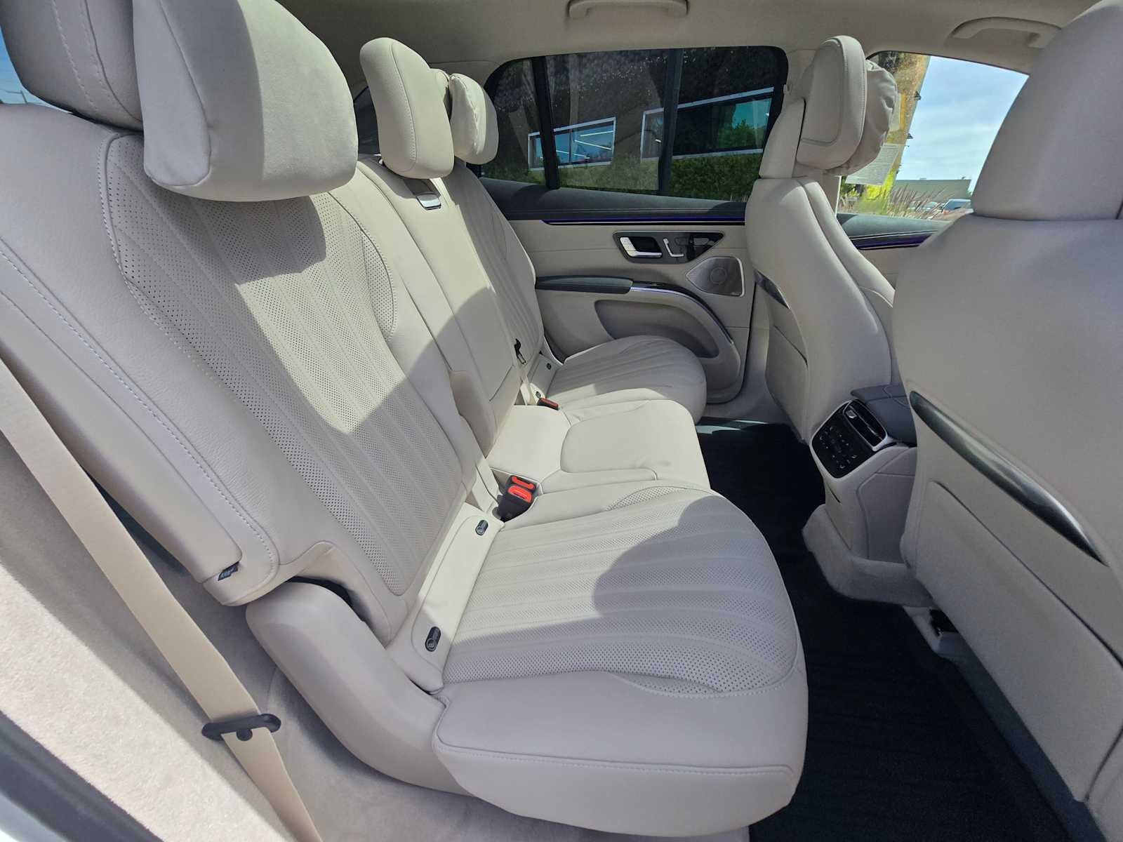 2026 Mercedes-Benz EQS 400 4MATIC® SUV
