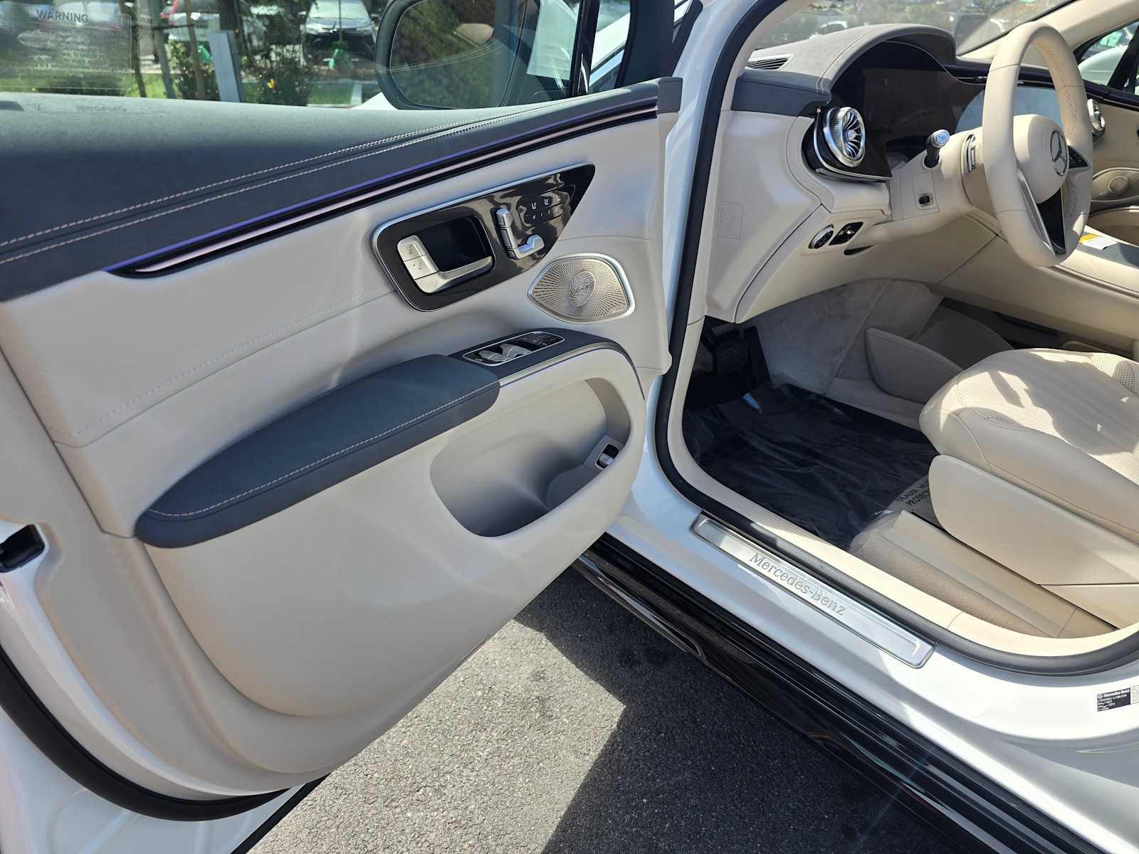 2026 Mercedes-Benz EQS 400 4MATIC® SUV