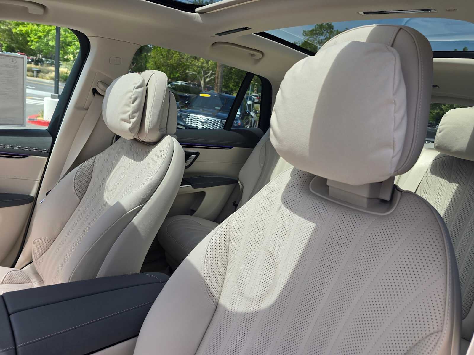 2026 Mercedes-Benz EQS 400 4MATIC® SUV