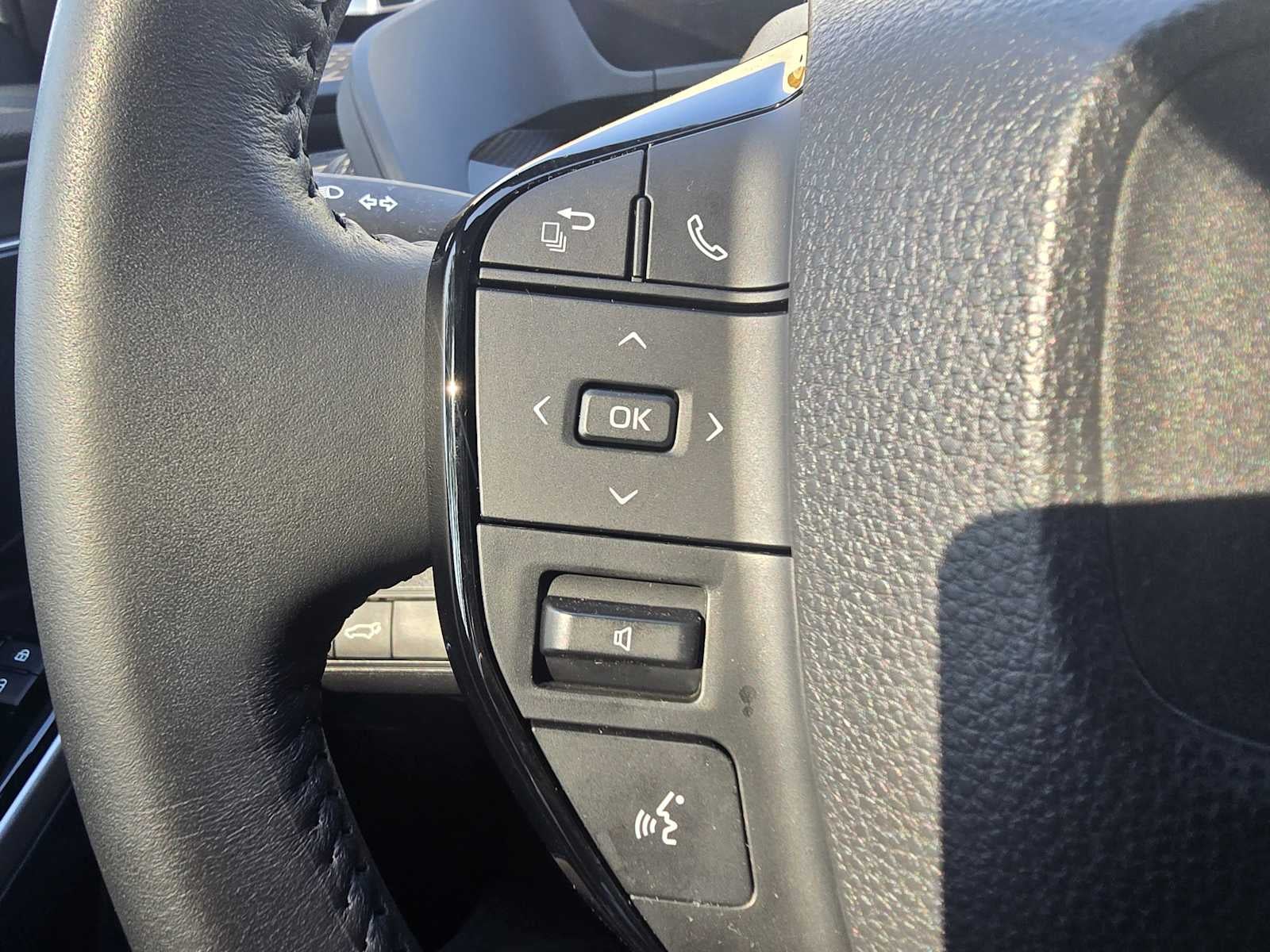 2024 Toyota bZ4X XLE