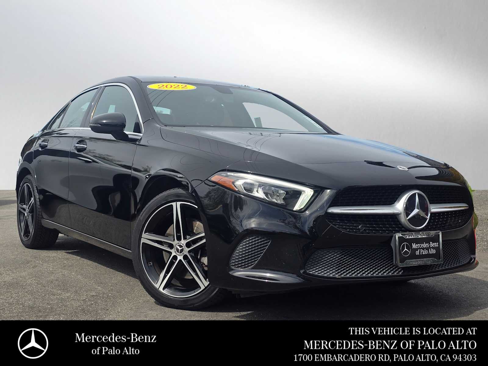2022 Mercedes-Benz A 220 4MATIC® Sedan
