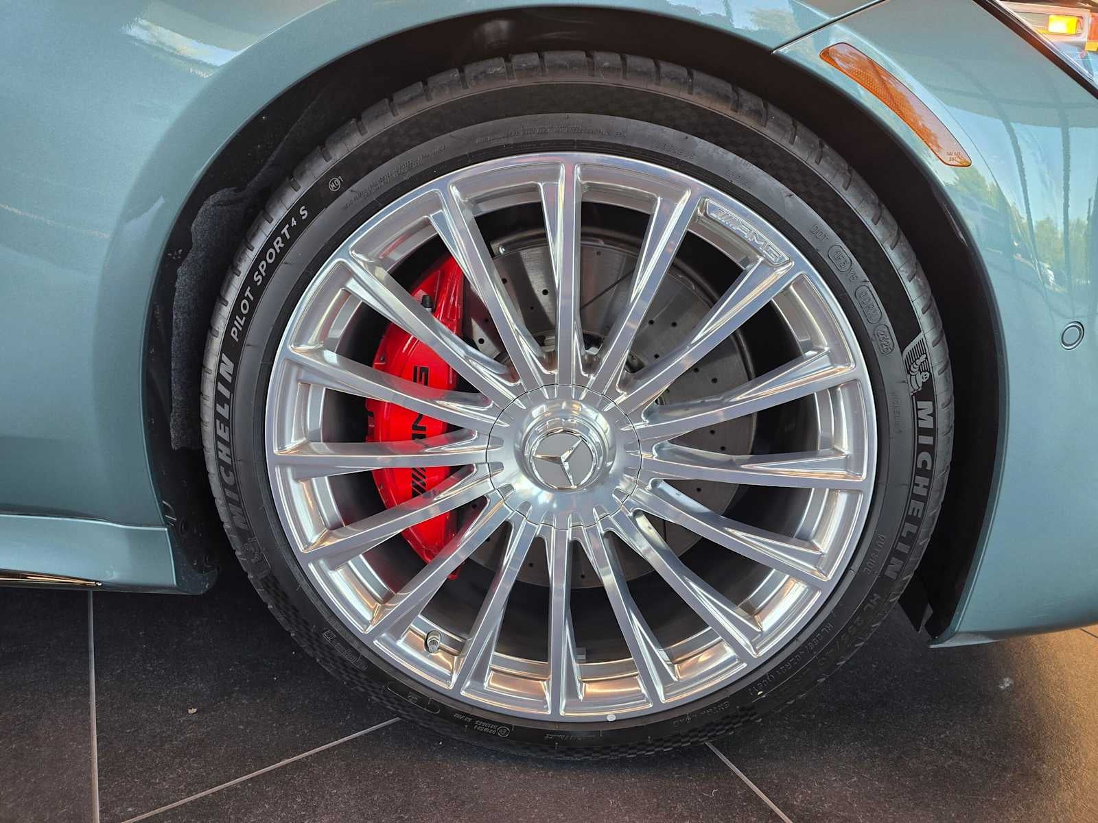 2026 Mercedes-Benz AMG® S 63 E 4MATIC® Sedan