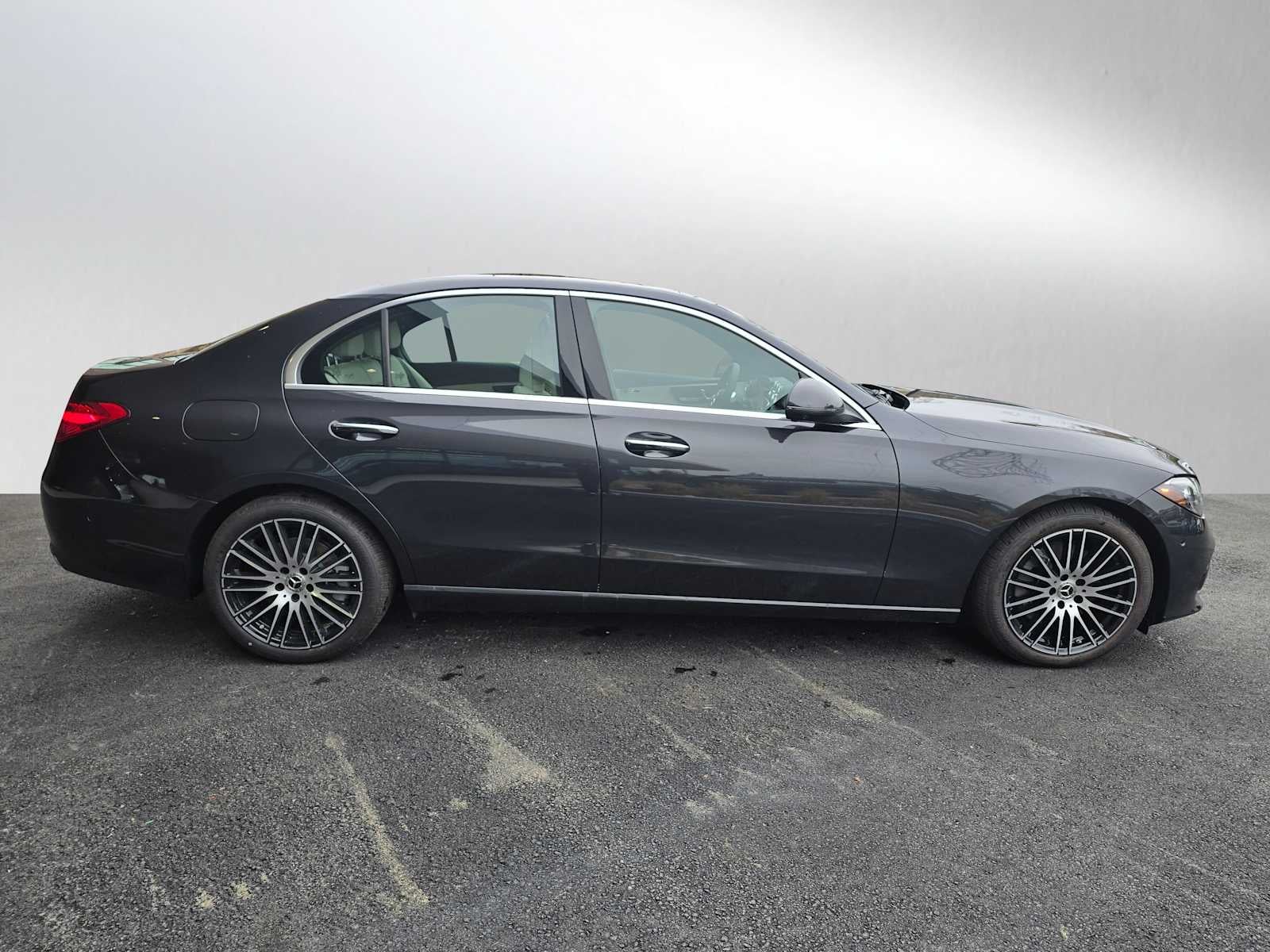 2025 Mercedes-Benz C 300 4MATIC® Sedan