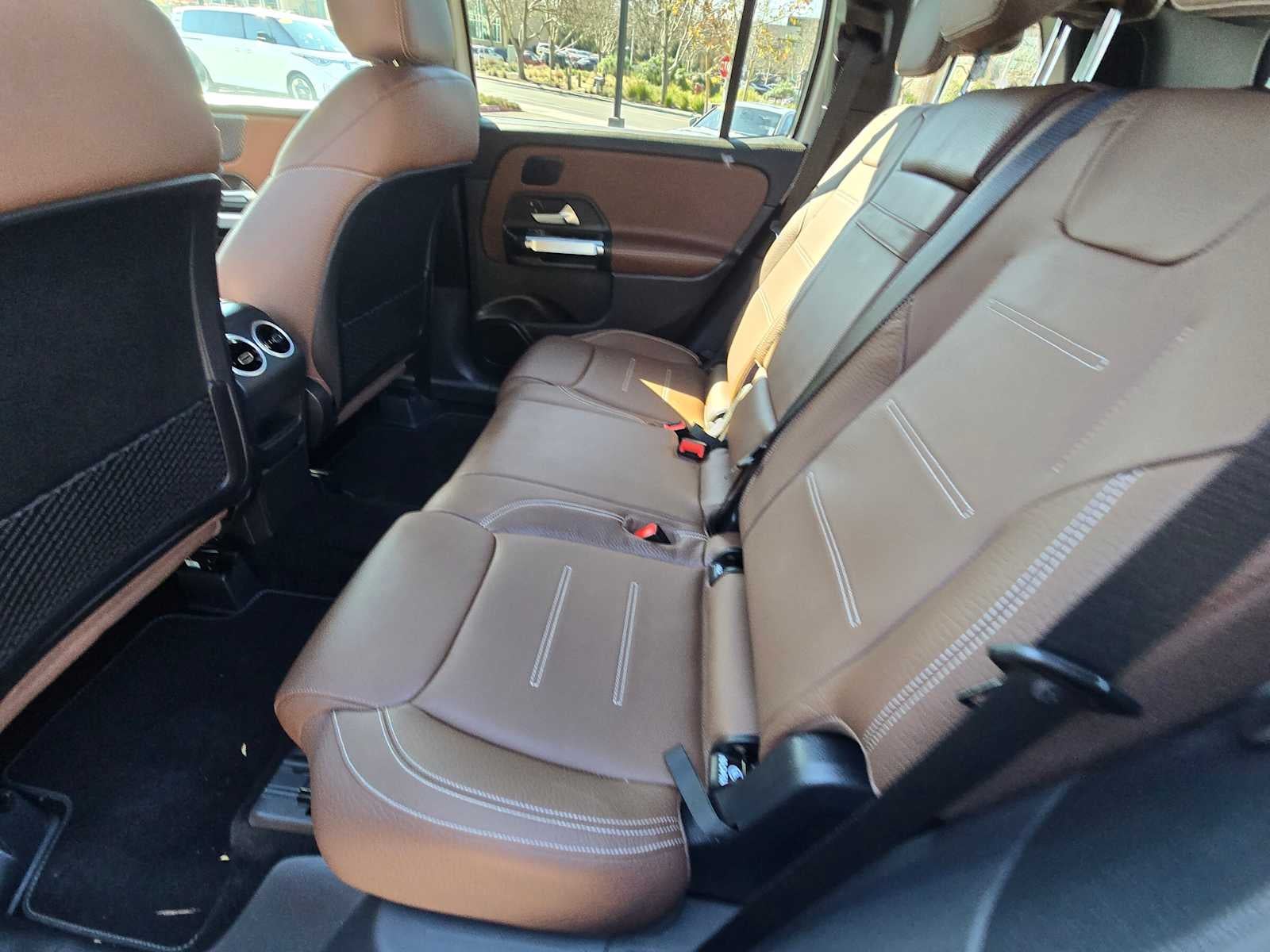 2025 Mercedes-Benz GLB 250 GLB 250