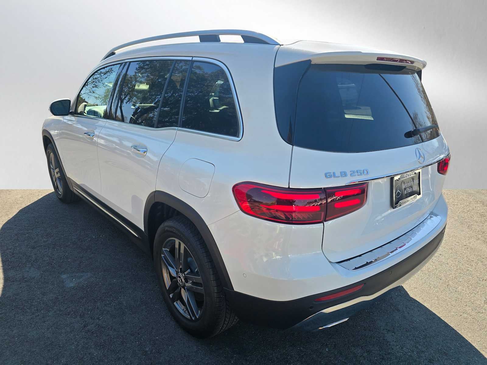 2025 Mercedes-Benz GLB 250 GLB 250