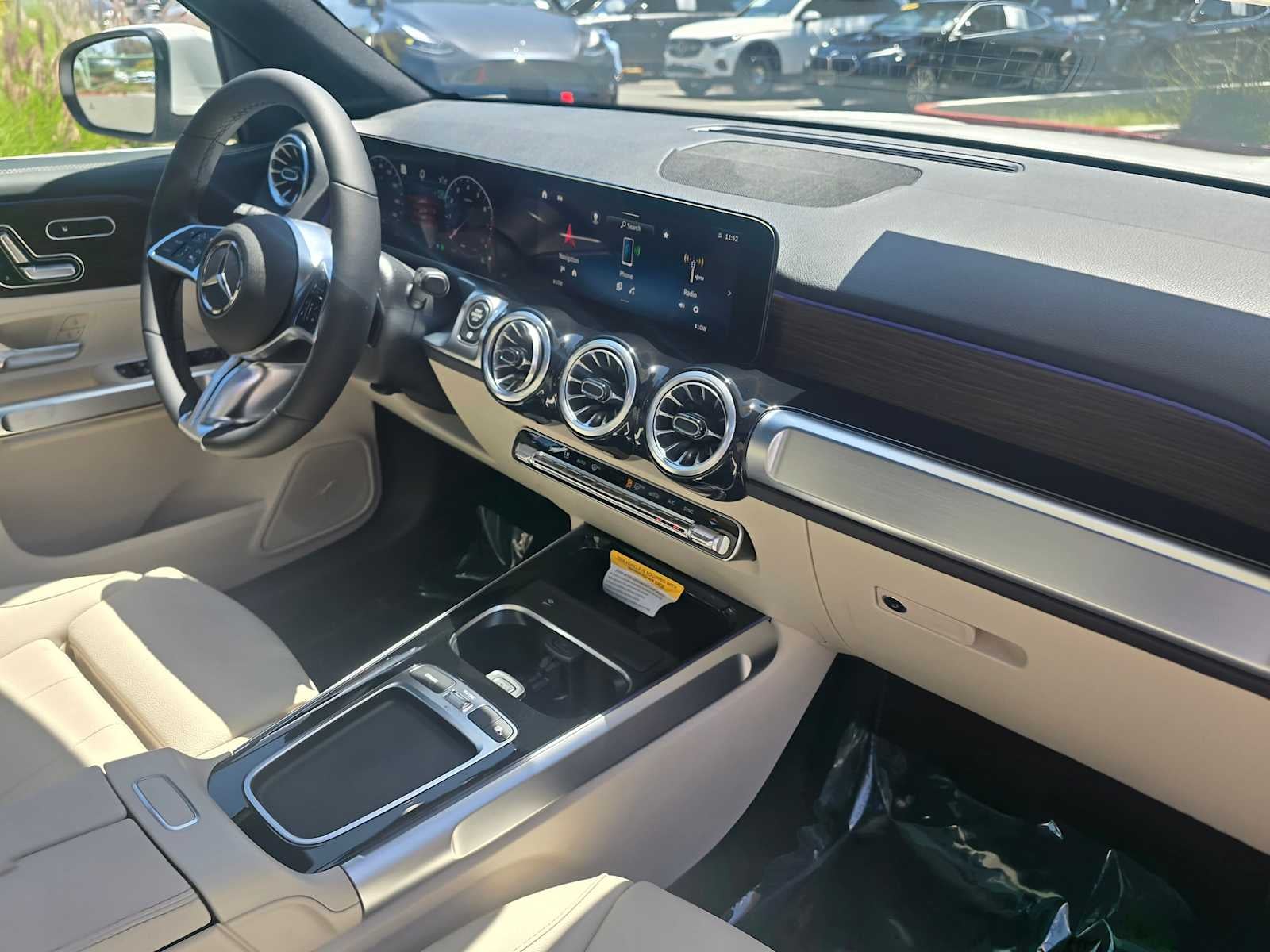 2026 Mercedes-Benz GLB 250 4MATIC® SUV