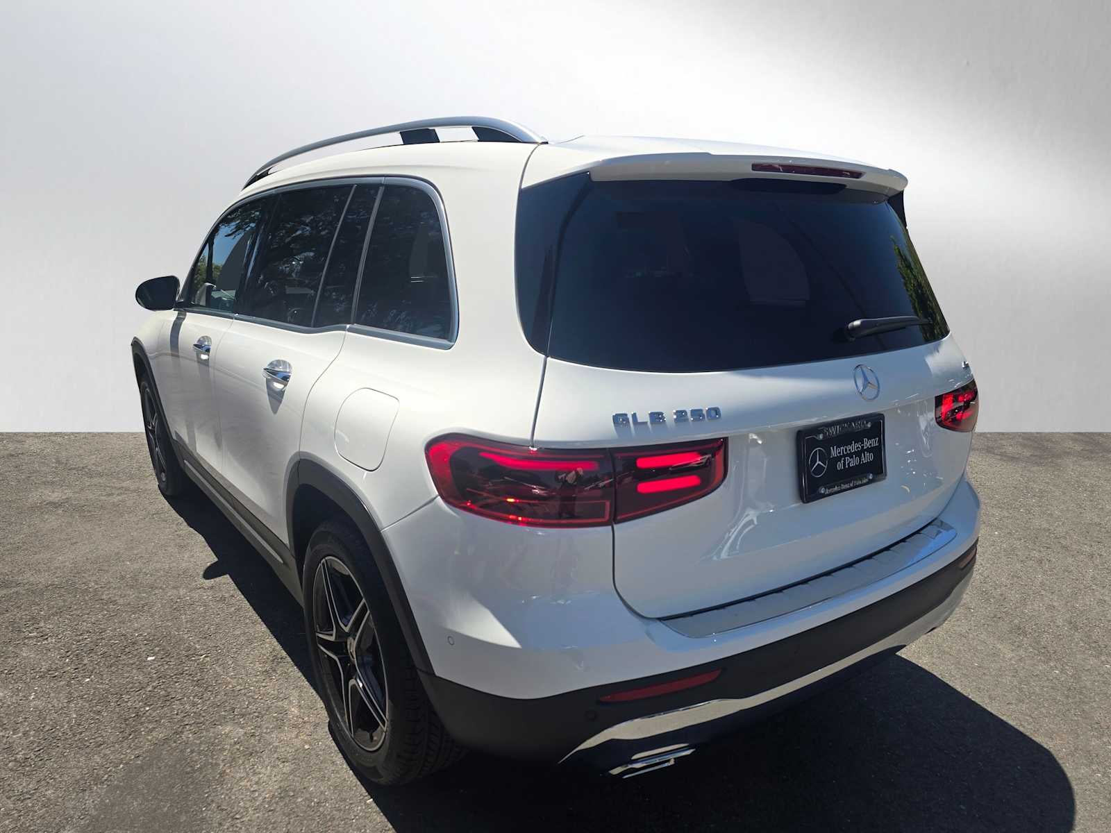 2026 Mercedes-Benz GLB 250 4MATIC® SUV