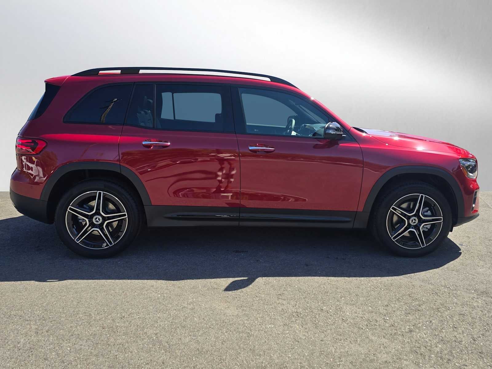 2026 Mercedes-Benz GLB 250 4MATIC® SUV