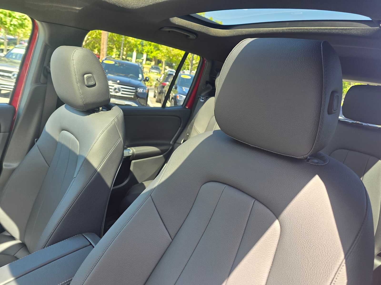 2026 Mercedes-Benz GLB 250 4MATIC® SUV