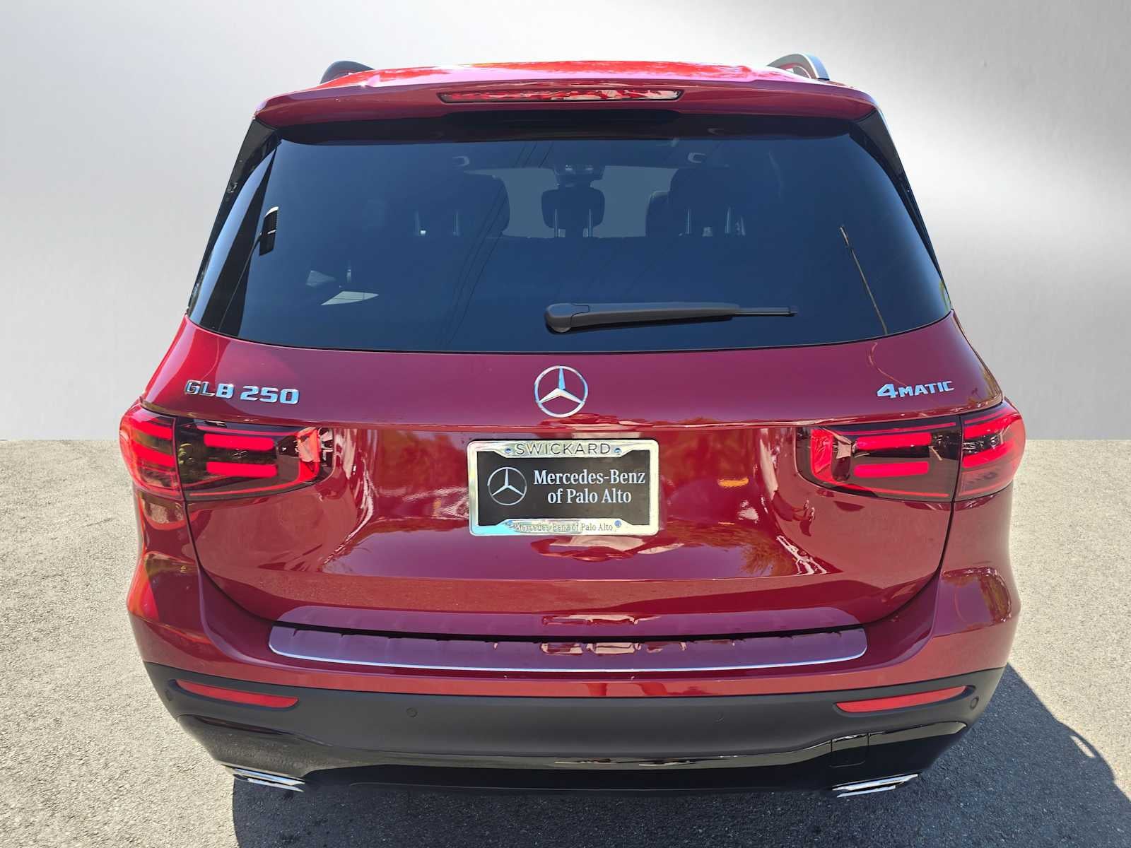 2026 Mercedes-Benz GLB 250 4MATIC® SUV