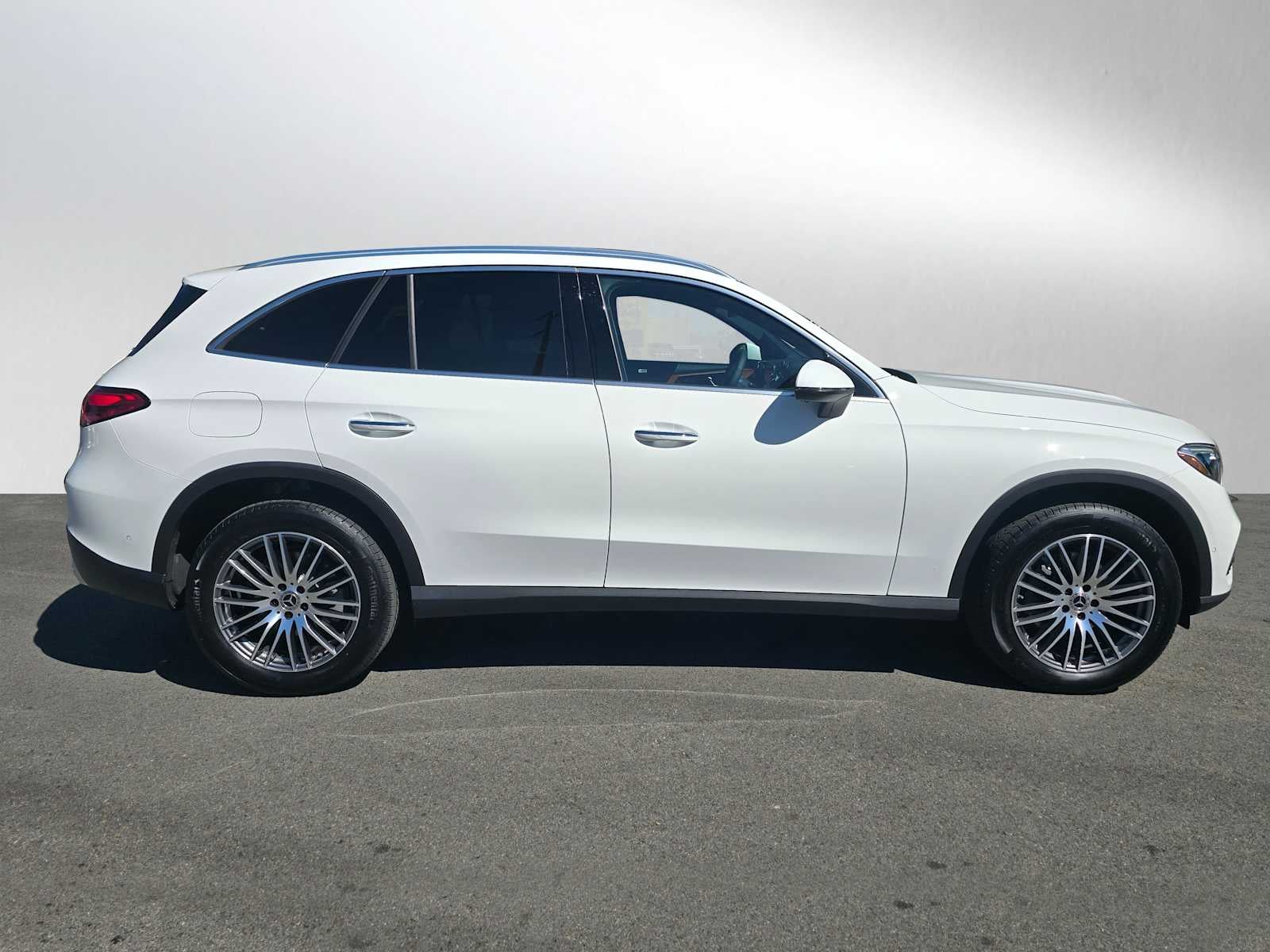 2026 Mercedes-Benz GLC 300 SUV
