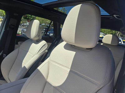2026 Mercedes-Benz GLC 300 SUV