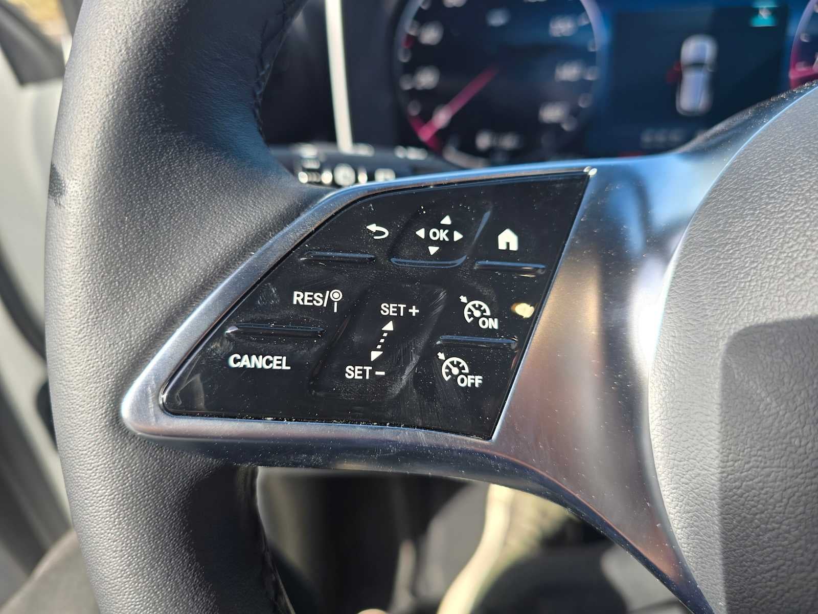 2025 Mercedes-Benz GLC GLC 300