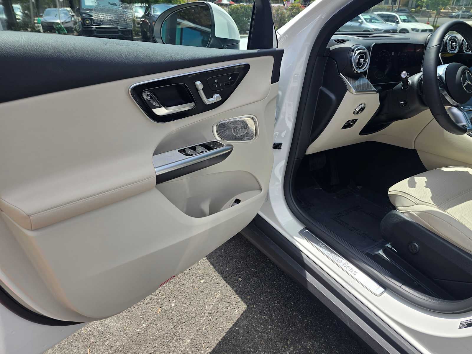 2026 Mercedes-Benz GLC 300 4MATIC® SUV