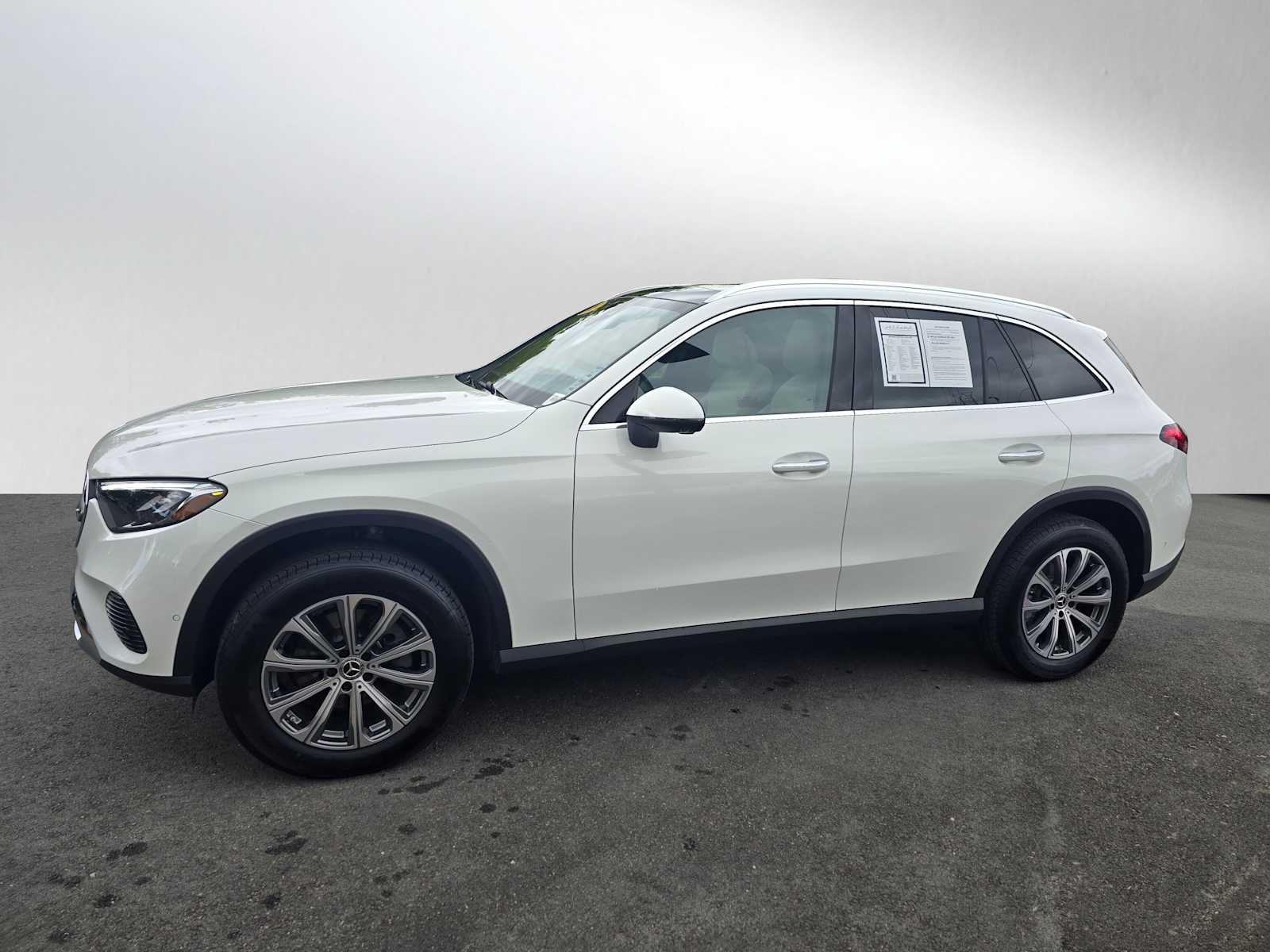 2026 Mercedes-Benz GLC 300 4MATIC® SUV