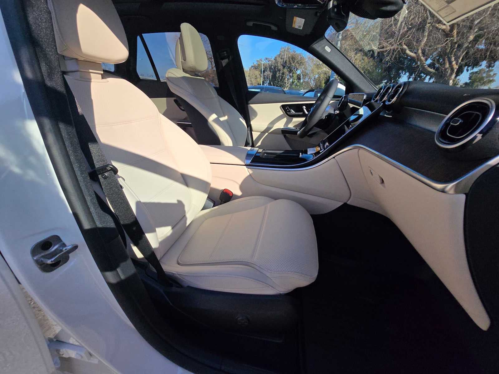 2026 Mercedes-Benz GLC 300 GLC 300