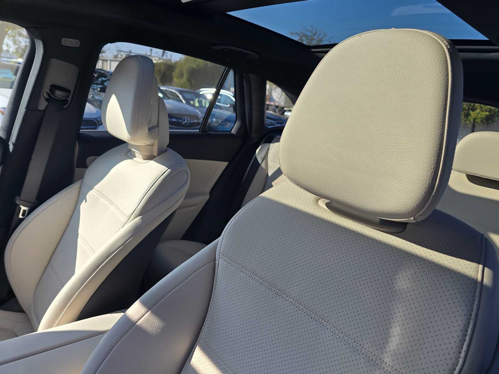 2026 Mercedes-Benz GLC 300 GLC 300