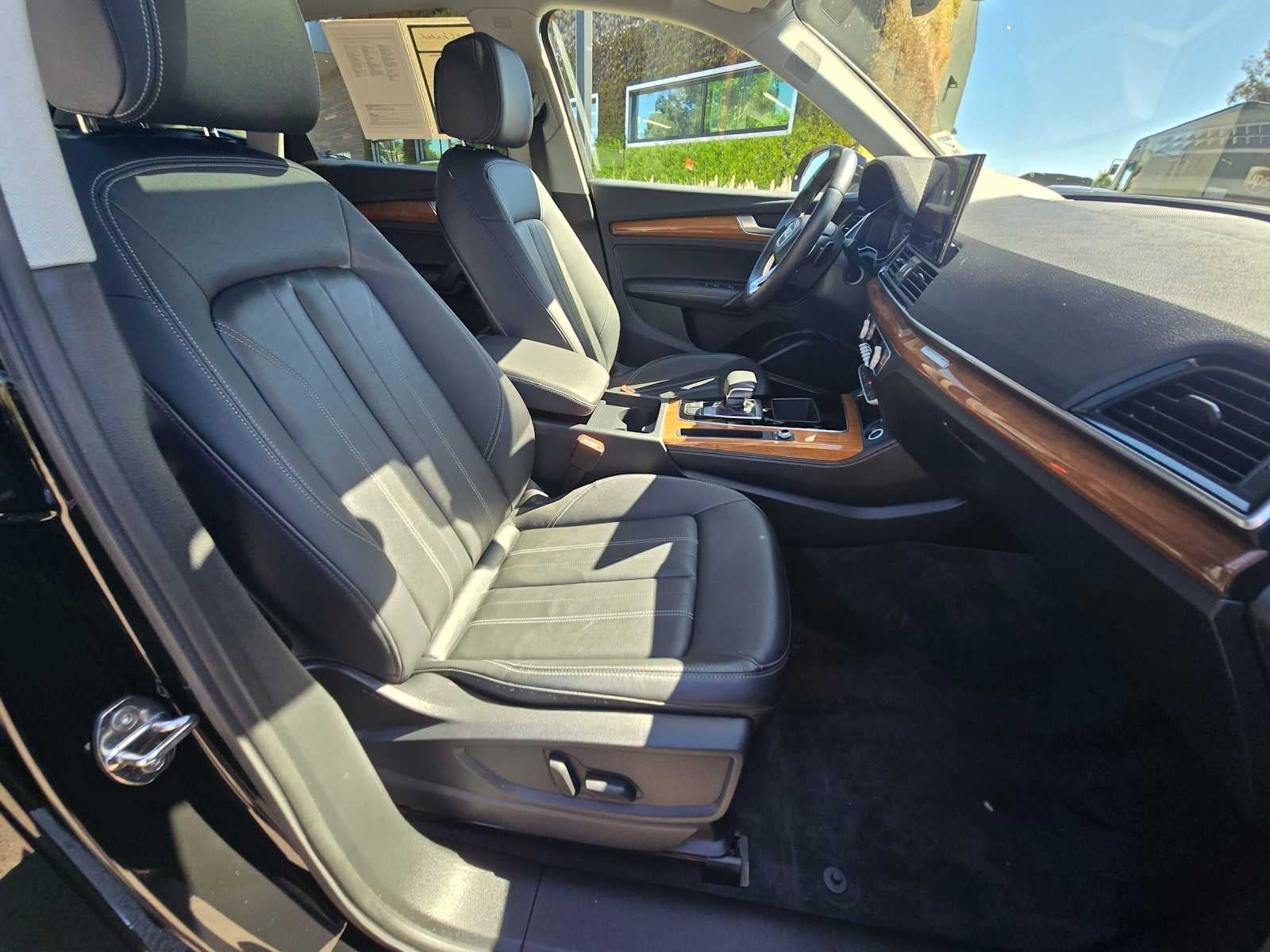 2023 Audi Q5 S line Premium Plus