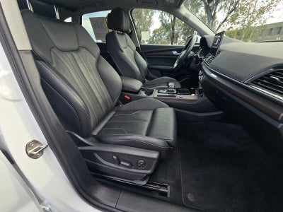 2024 Audi Q5 S line Premium Plus