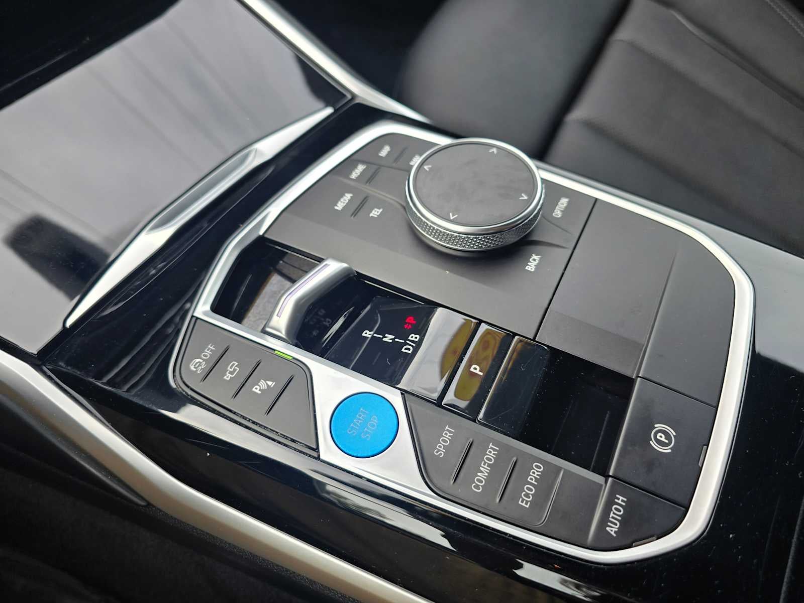 2024 BMW i4 xDrive40