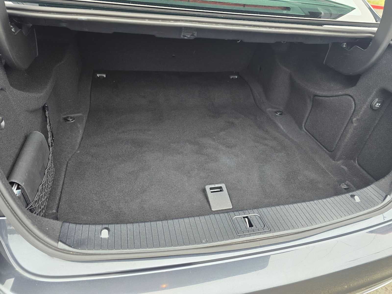 2014 Mercedes-Benz E 350 4dr Sdn RWD