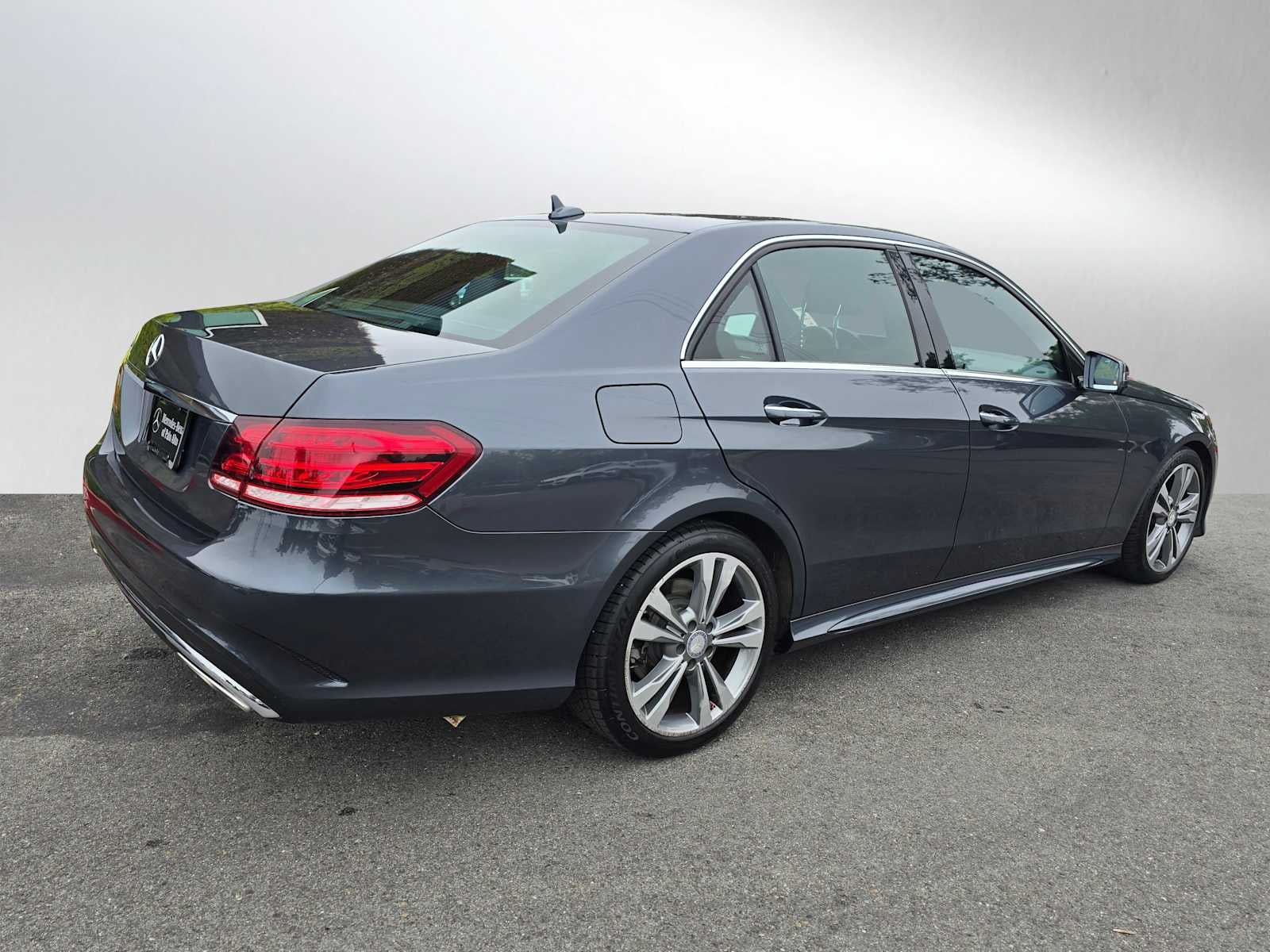 2014 Mercedes-Benz E 350 4dr Sdn RWD