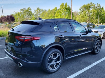 2018 Alfa Romeo Stelvio Sport