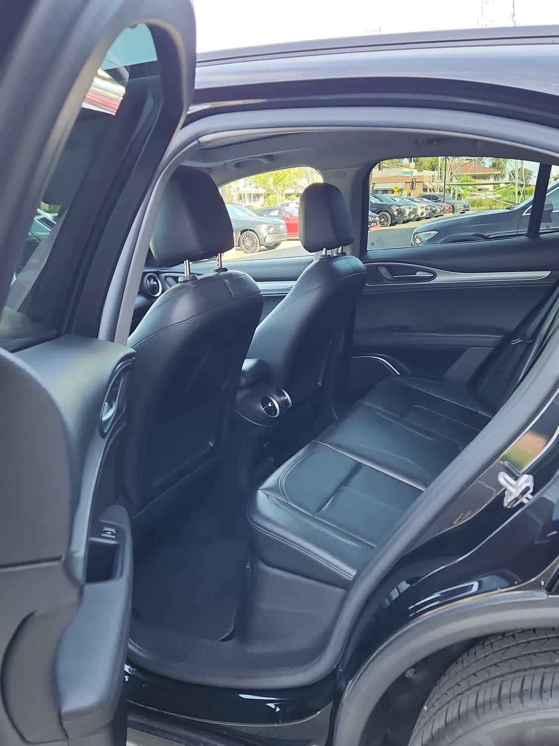 2018 Alfa Romeo Stelvio Sport