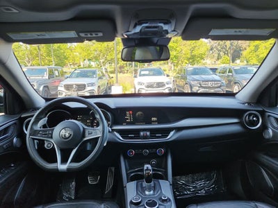 2018 Alfa Romeo Stelvio Sport