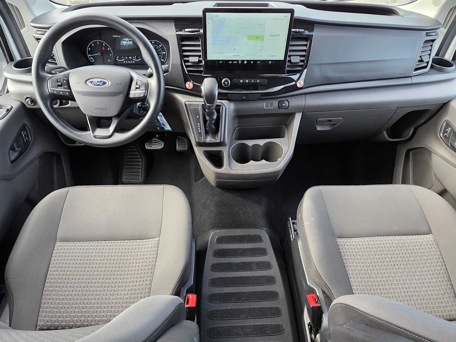 2024 Ford Transit Passenger Wagon XLT