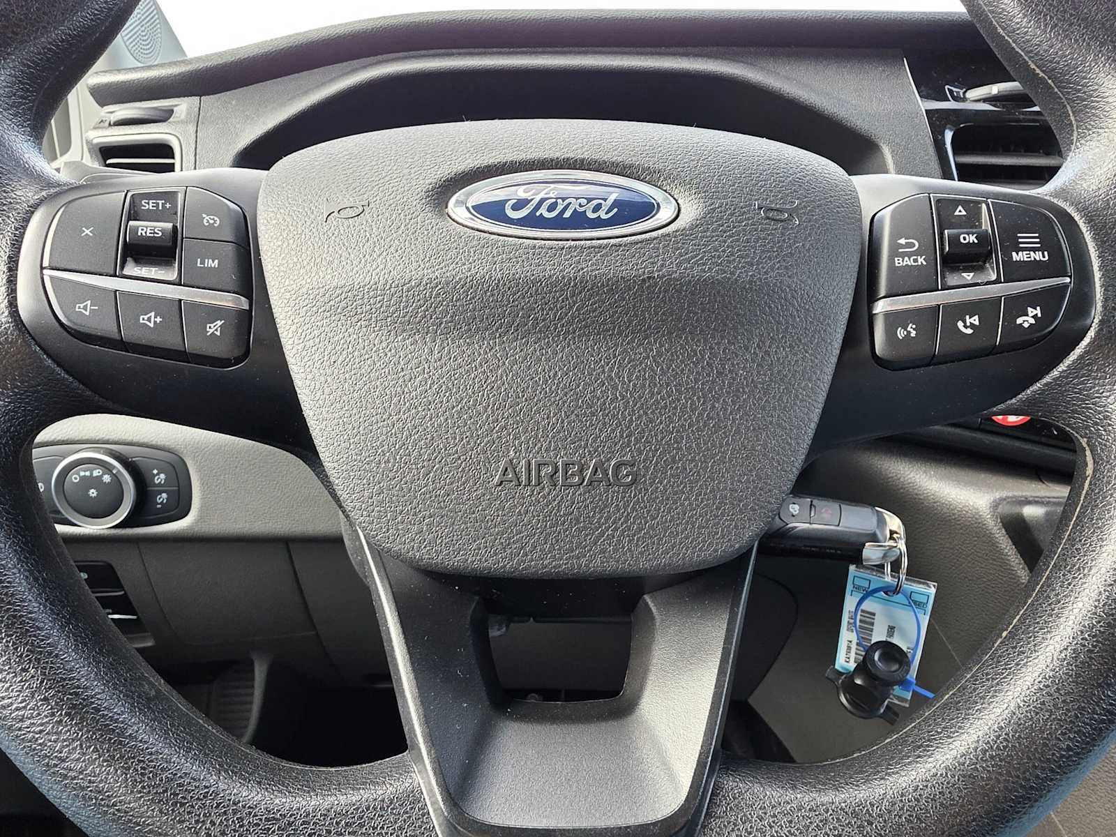 2024 Ford Transit Passenger Wagon XLT