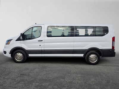2024 Ford Transit Passenger Wagon XLT
