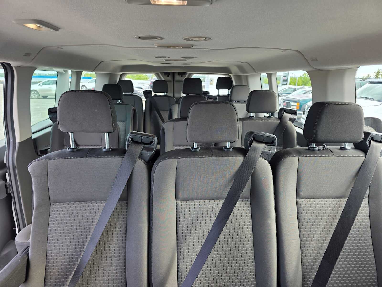 2024 Ford Transit Passenger Wagon XLT