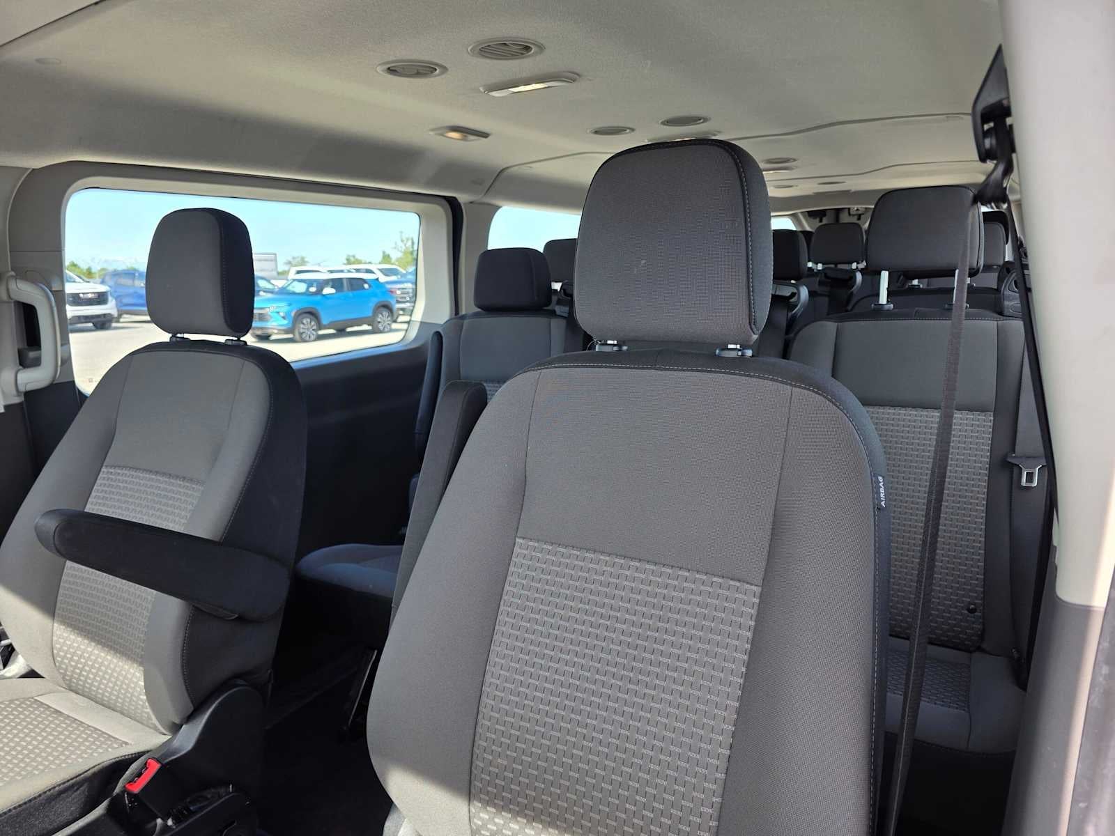 2024 Ford Transit Passenger Wagon XLT