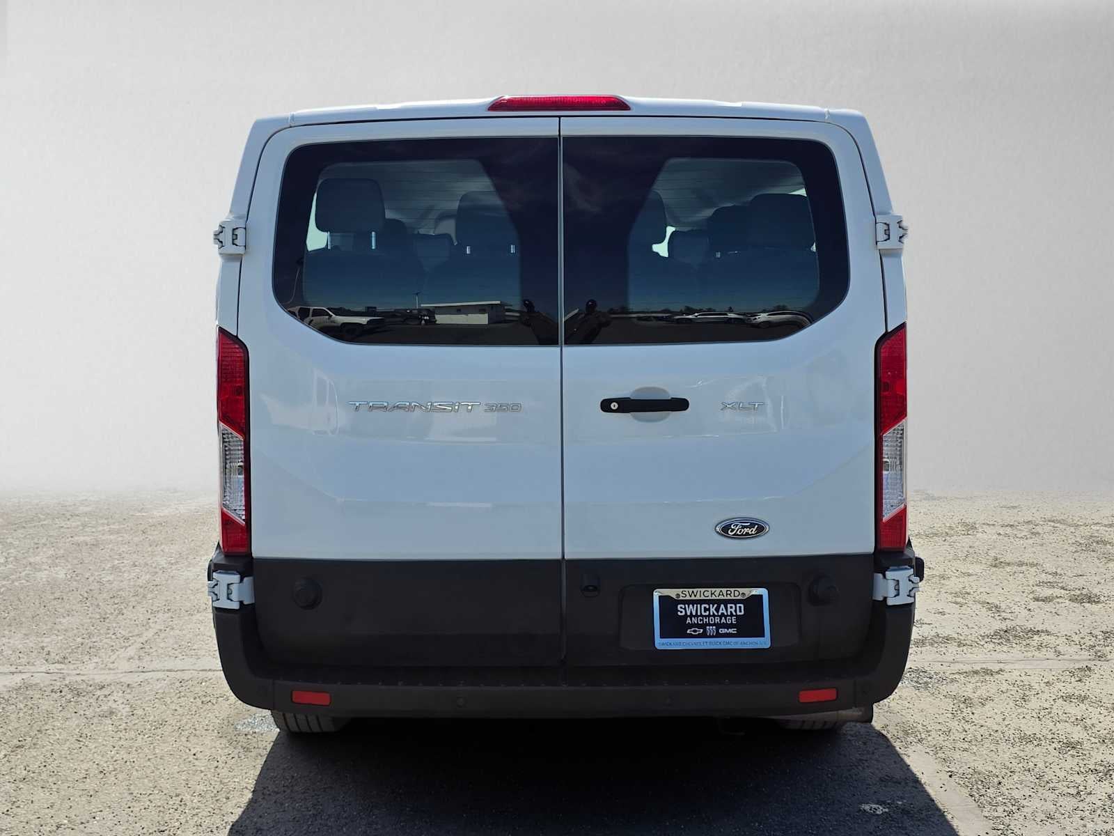 2024 Ford Transit Passenger Wagon XLT