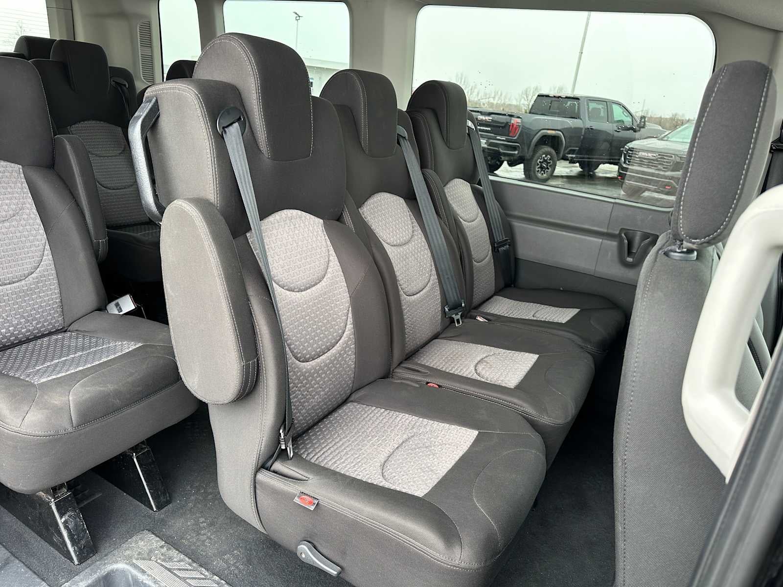 2023 Ford Transit Passenger Wagon XLT