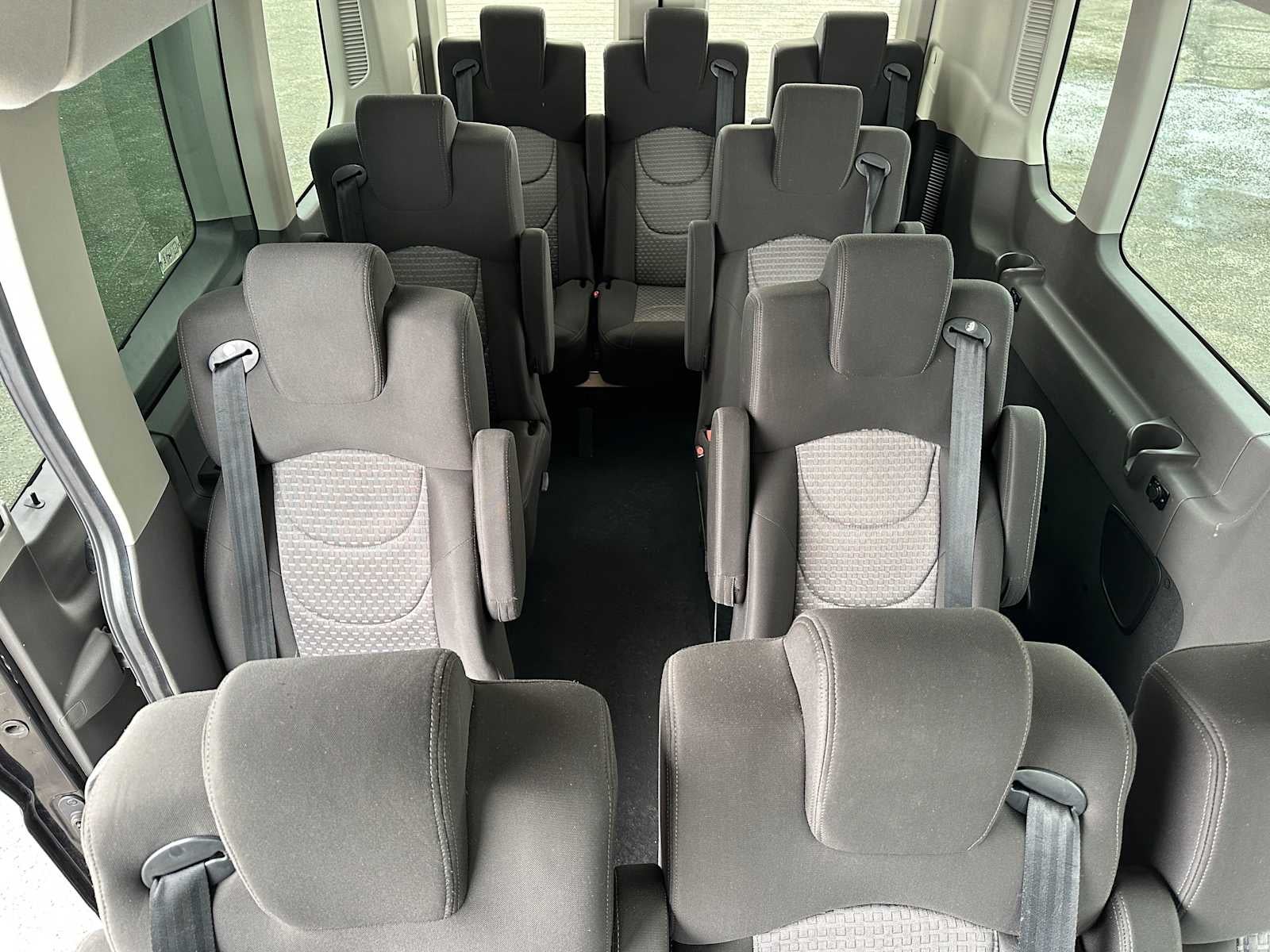 2023 Ford Transit Passenger Wagon XLT